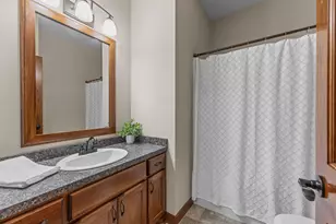 19541 Yellowpine St NW, Oak Grove, MN 55011 - Photo 40