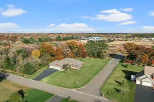 19541 Yellowpine St NW, Oak Grove, MN 55011 - Photo 76