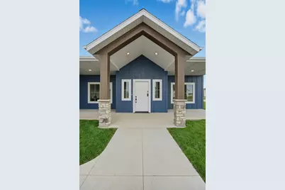 4757 11th Street W, West Fargo, ND 58078 - Photo 2