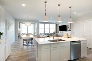 1130 Farrier Rd, Shakopee, MN 55379 - Photo 2