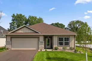17725 Everest Ave, Lakeville, MN 55044 - Photo 2