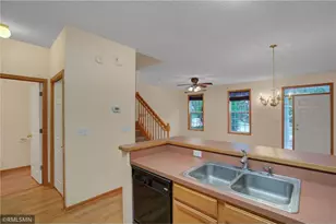 3029 Hemingway Trail N, Maplewood, MN 55109 - Photo 10