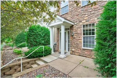 3029 Hemingway Trail N #2, Maplewood, MN 55109 - Photo 1