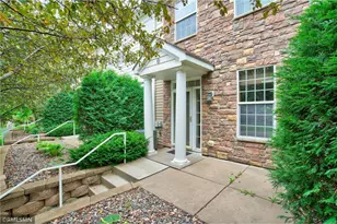 3029 Hemingway Trail N, Maplewood, MN 55109 - Photo 1