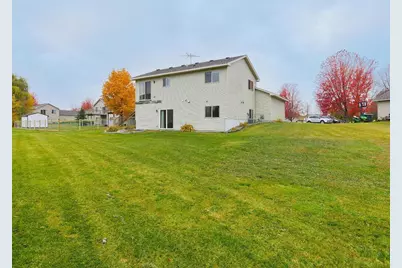 151 8th Street S, Winsted, MN 55395 - Photo 32