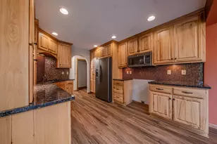 1568 Lakewood Dr N, Maplewood, MN 55119 - Photo 32