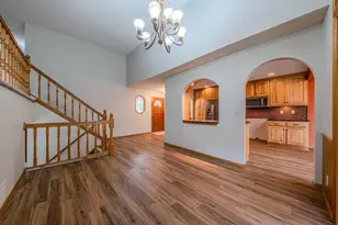 1568 Lakewood Dr N, Maplewood, MN 55119 - Photo 36