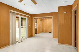 692 Grandview Ave W, Roseville, MN 55113 - Photo 12