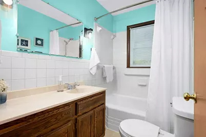 692 Grandview Avenue W, Roseville, MN 55113 - Photo 16