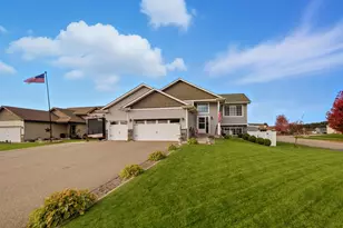 441 Charles Ln, Somerset, WI 54025 - Photo 2