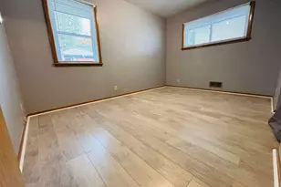 1244 Burr St, Saint Paul, MN 55130 - Photo 12