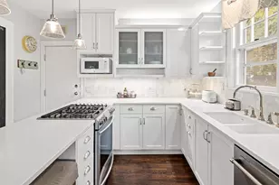 4402 W Lake Harriet Pkwy, Minneapolis, MN 55410 - Photo 14