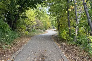 4402 W Lake Harriet Pkwy, Minneapolis, MN 55410 - Photo 30