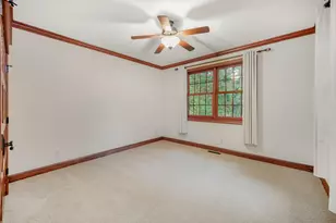 221 Woodhill Ct, Mankato, MN 56001 - Photo 32