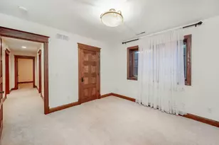 221 Woodhill Ct, Mankato, MN 56001 - Photo 46