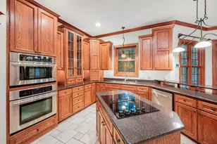 221 Woodhill Ct, Mankato, MN 56001 - Photo 14