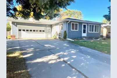 1107 10th Street N, Moorhead, MN 56560 - Photo 1