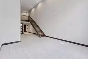 214 4th St E, Saint Paul, MN 55101 - Photo 22