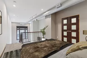 214 4th St E, Saint Paul, MN 55101 - Photo 26