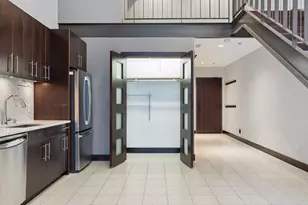 214 4th St E, Saint Paul, MN 55101 - Photo 14