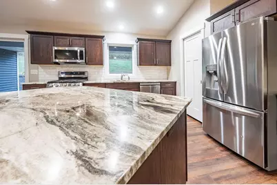 169 Cobblestone Lane, Winona, MN 55987 - Photo 2