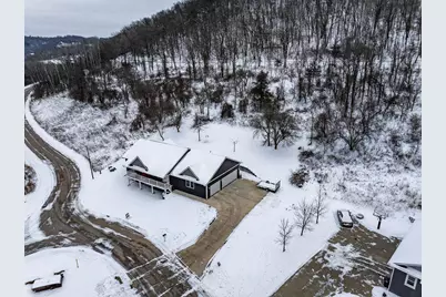 169 Cobblestone Lane, Winona, MN 55987 - Photo 32