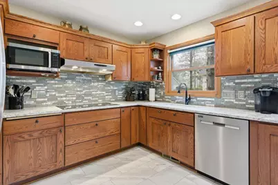 1787 Saint Andrews Place, New Richmond, WI 54017 - Photo 6