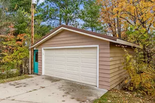 36698 Pincherry Rd, Cohasset, MN 55721 - Photo 4