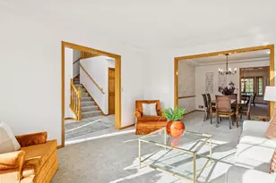 703 Wesley Ln, Mendota Heights, MN 55118 - Photo 32