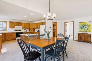 703 Wesley Ln, Mendota Heights, MN 55118 - Photo 22