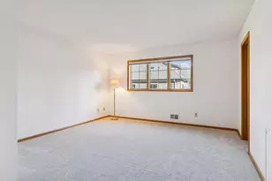 703 Wesley Ln, Mendota Heights, MN 55118 - Photo 50