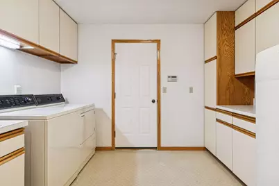 703 Wesley Lane, Mendota Heights, MN 55118 - Photo 36