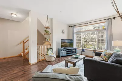 8904 Brunswick Path #2104, Inver Grove Heights, MN 55076 - Photo 4