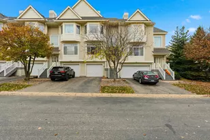 8904 Brunswick Path, Inver Grove Heights, MN 55076 - Photo 2