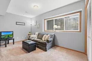 8904 Brunswick Path, Inver Grove Heights, MN 55076 - Photo 12