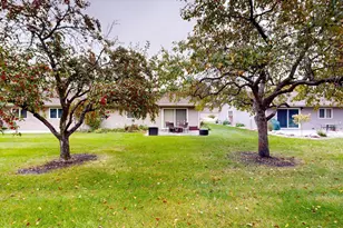 2610 9th St SW, Willmar, MN 56201 - Photo 76