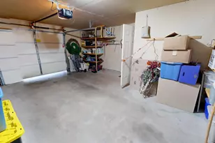 2610 9th St SW, Willmar, MN 56201 - Photo 32