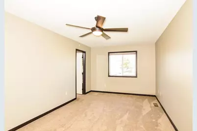 2574 County Road H2, Mounds View, MN 55112 - Photo 6