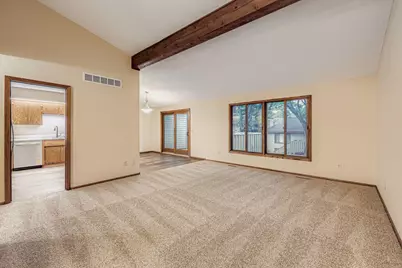 5509 Hyland Courts Drive, Bloomington, MN 55437 - Photo 8