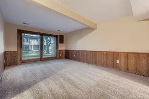 5509 Hyland Courts Dr, Bloomington, MN 55437 - Photo 16