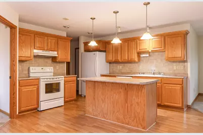 617 6th Avenue W, Osakis, MN 56360 - Photo 6