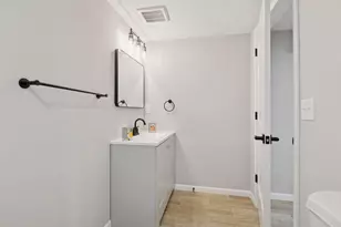 5225 28th Ave S, Minneapolis, MN 55417 - Photo 38