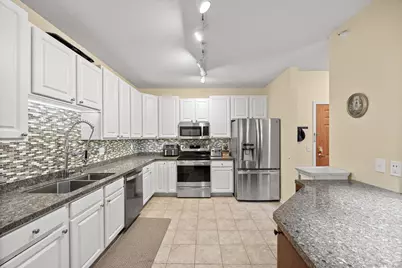 110696 Village Road #219, Chaska, MN 55318 - Photo 4