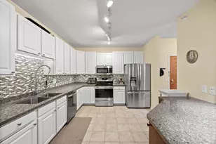 110696 Village Rd, Chaska, MN 55318 - Photo 4