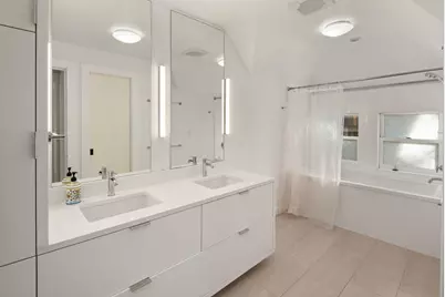 2700 W Lake Of The Isles Parkway, Minneapolis, MN 55416 - Photo 34