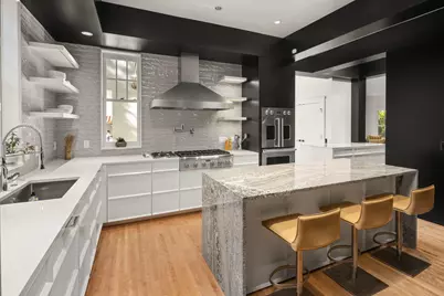 2700 W Lake Of The Isles Parkway, Minneapolis, MN 55416 - Photo 10