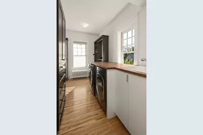 2700 W Lake Of The Isles Parkway, Minneapolis, MN 55416 - Photo 22