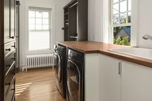 2700 W Lake of the Isles Pkwy, Minneapolis, MN 55416 - Photo 22