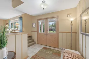 3650 Knoll Ridge Dr, Eagan, MN 55122 - Photo 8