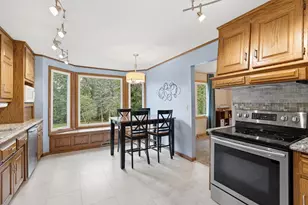 3650 Knoll Ridge Dr, Eagan, MN 55122 - Photo 14